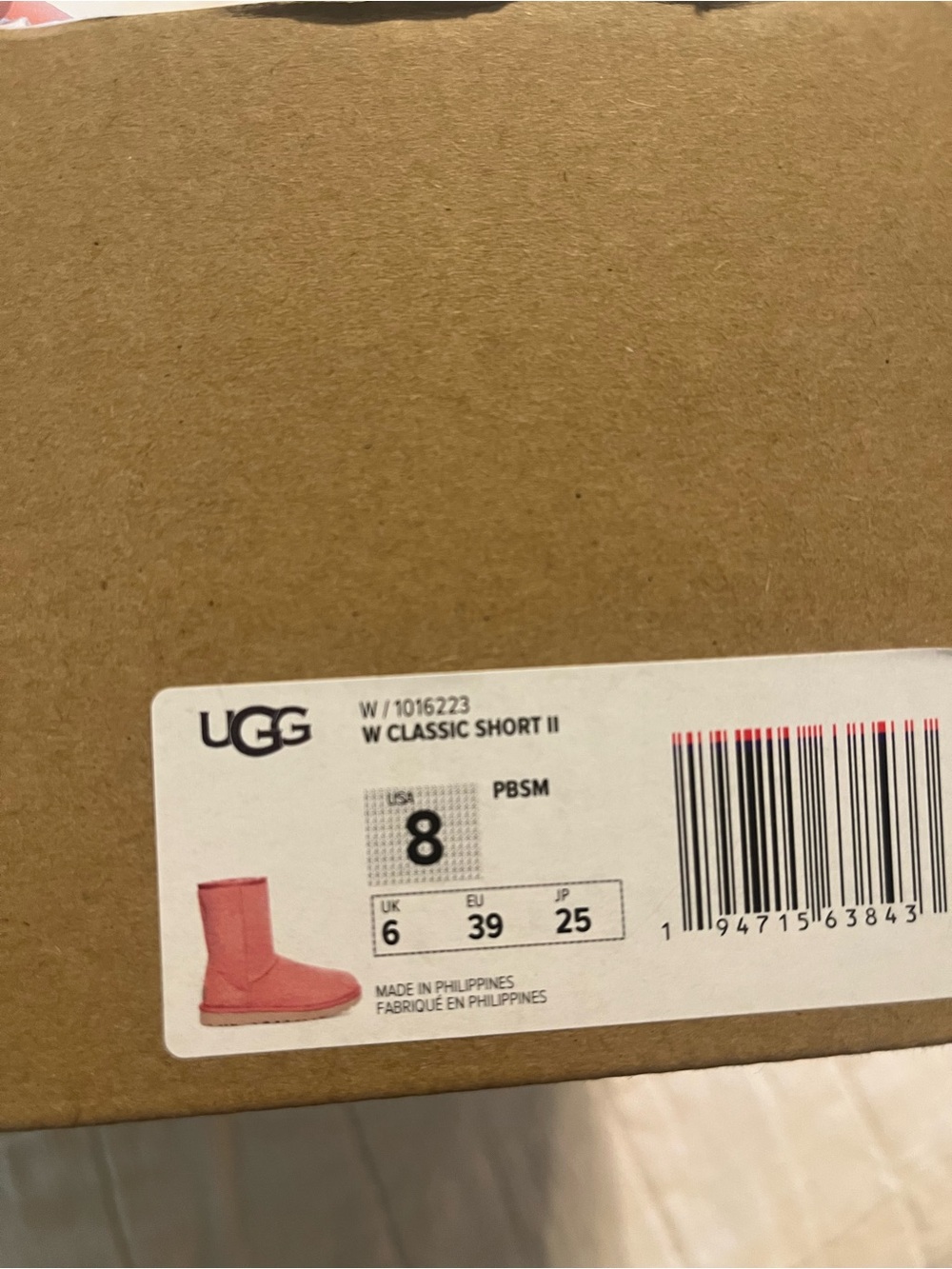 Ugg pink boots NWT in box. Fur lined. - Picture 4 of 5